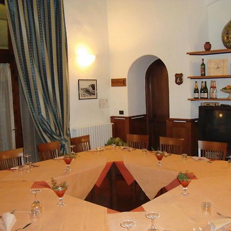 Hotel Il Vecchio Mulino Volterra Exterior foto